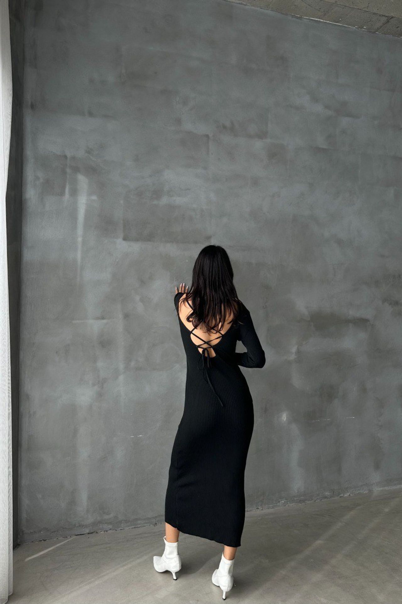 Knitted Round Neck Long Sleeve Midi Bodycon Dress