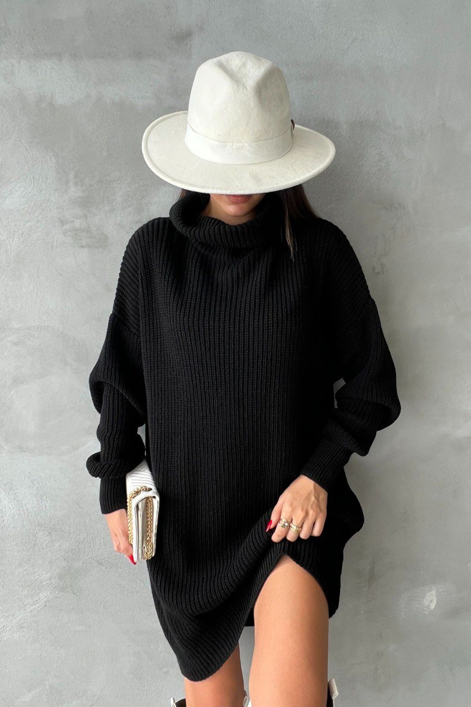 Knitted Turtleneck Long Sleeve Midi Oversized Dress