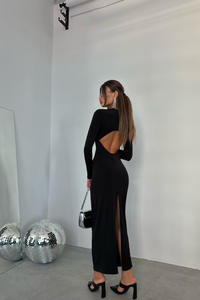 black-image-2