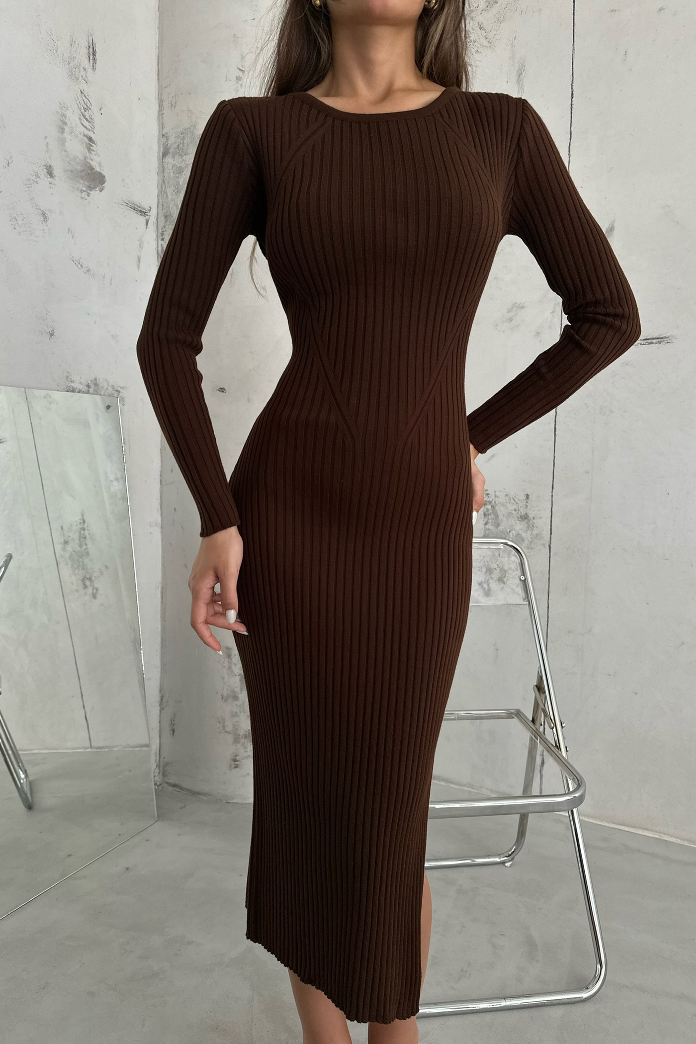 Round Neck Slit Long Sleeve Maxi Dress