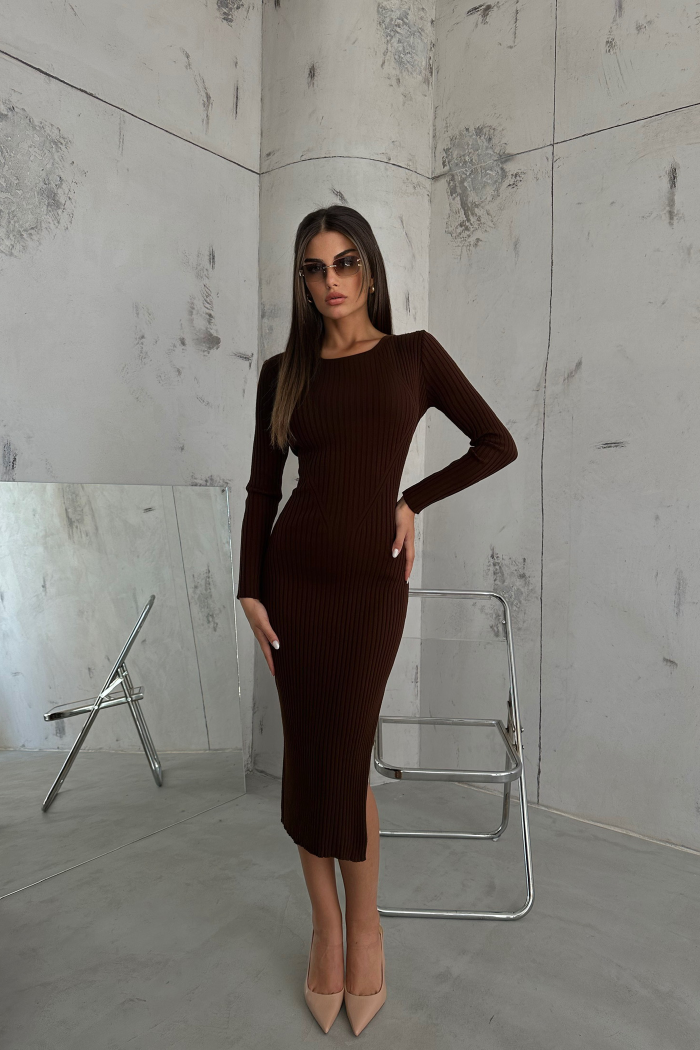 Round Neck Slit Long Sleeve Maxi Dress