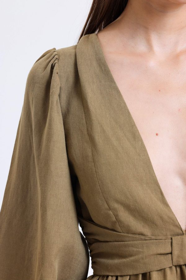 Linen Plunge Neck Long Sleeve Playsuit with a Back Cut Out 7