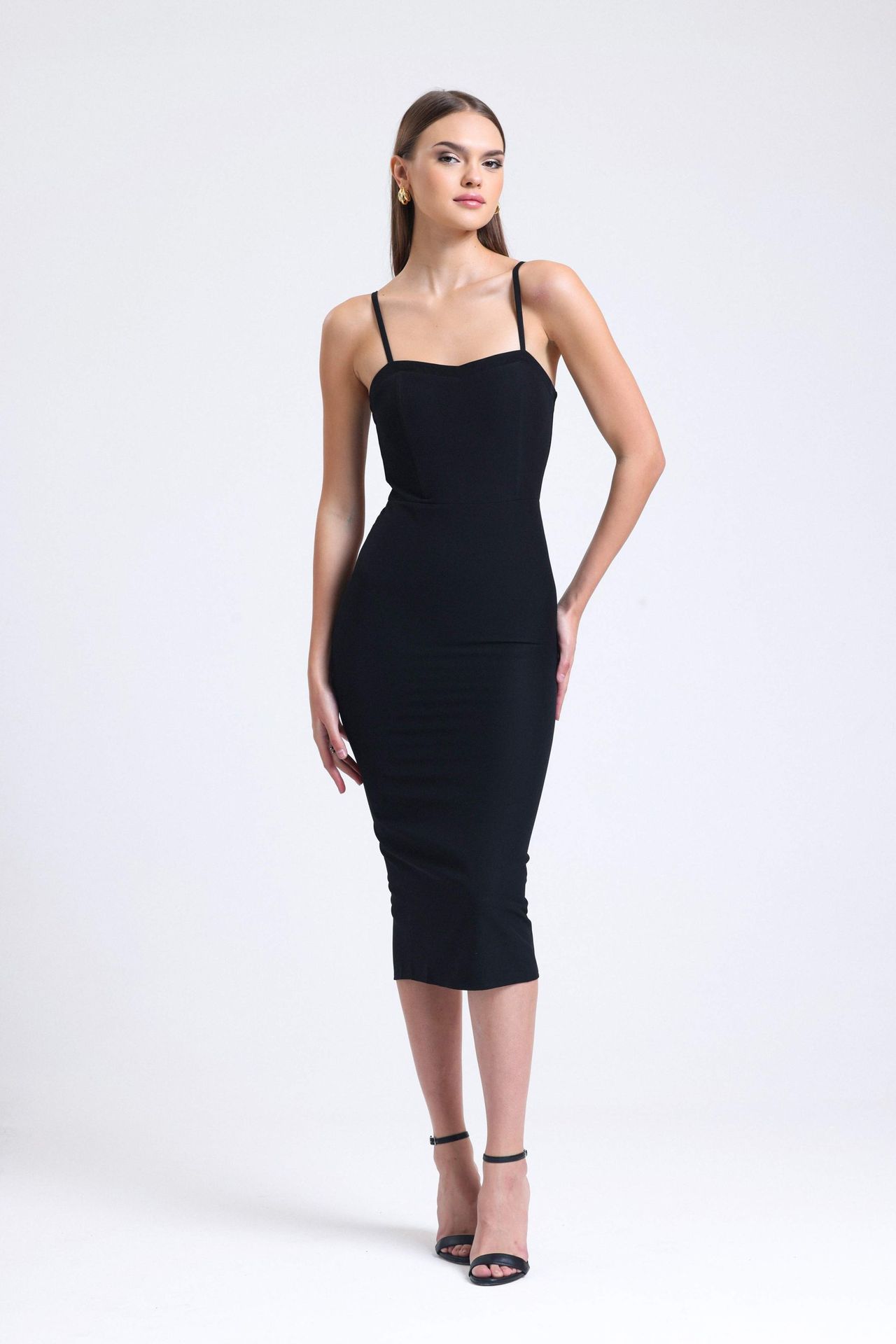 Solid Sweatheart Neck Strappy Midi Dress