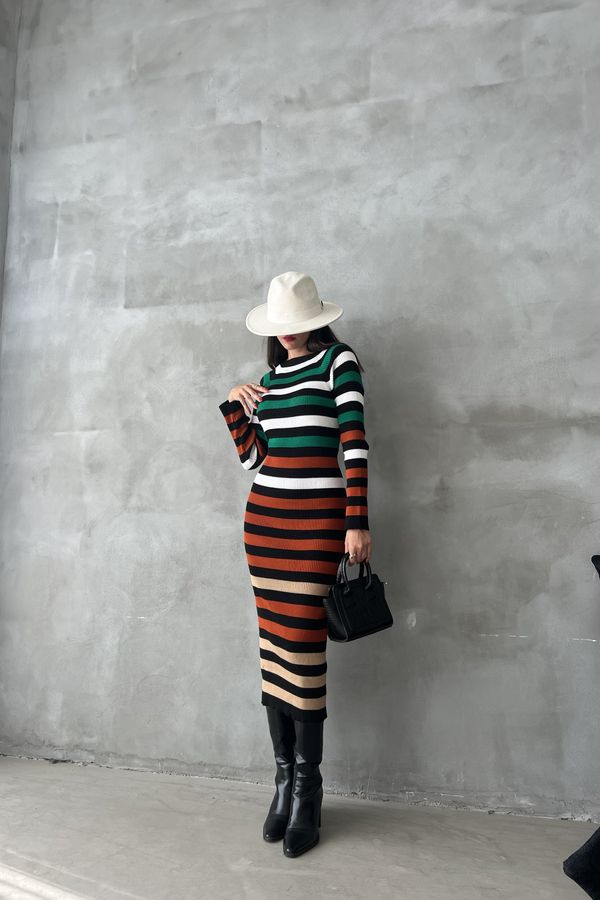 Knitted Striped Crew Neck Long Sleeve Maxi Bodycon Dress 1