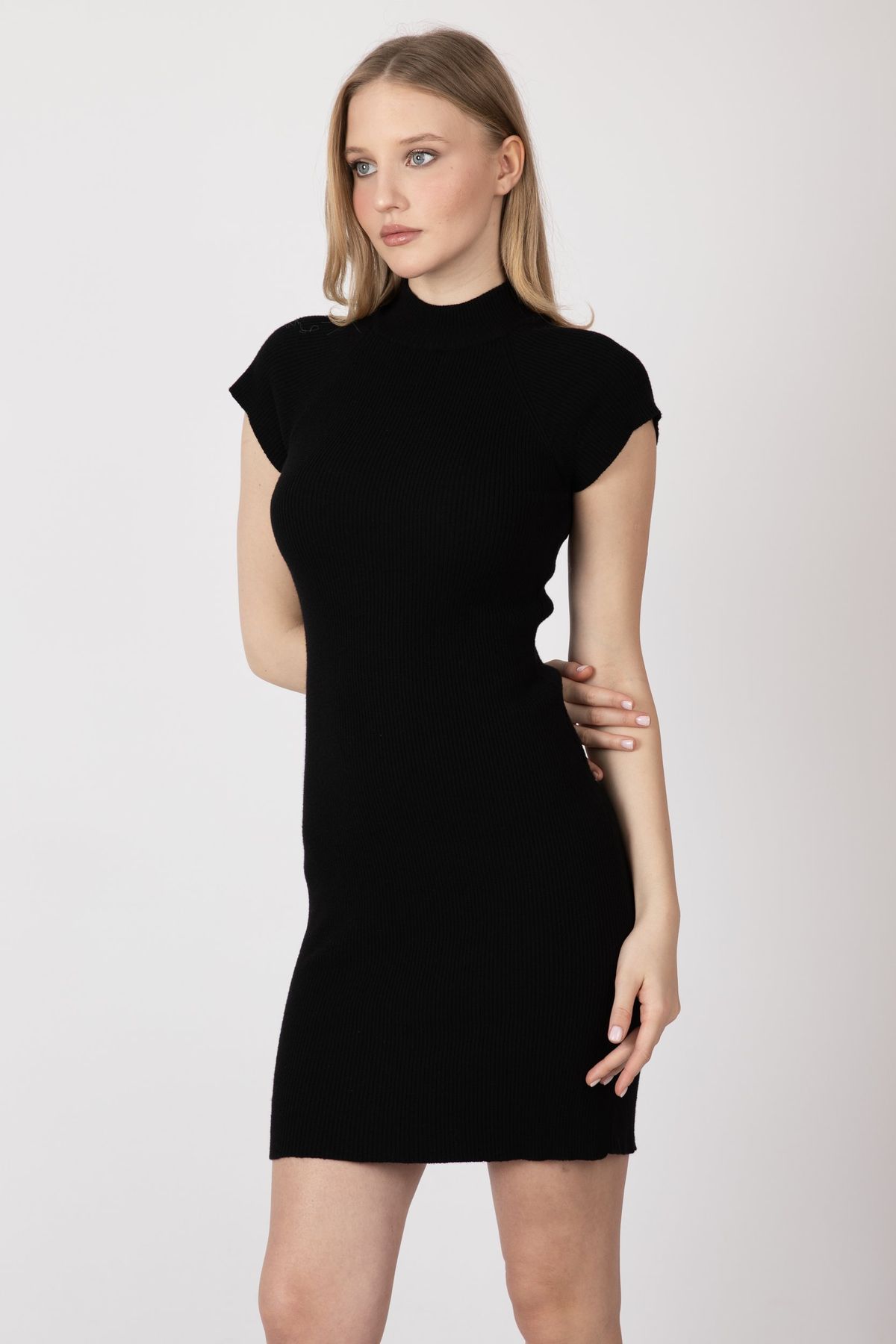 Knitted High Neck Midi Casual Dress