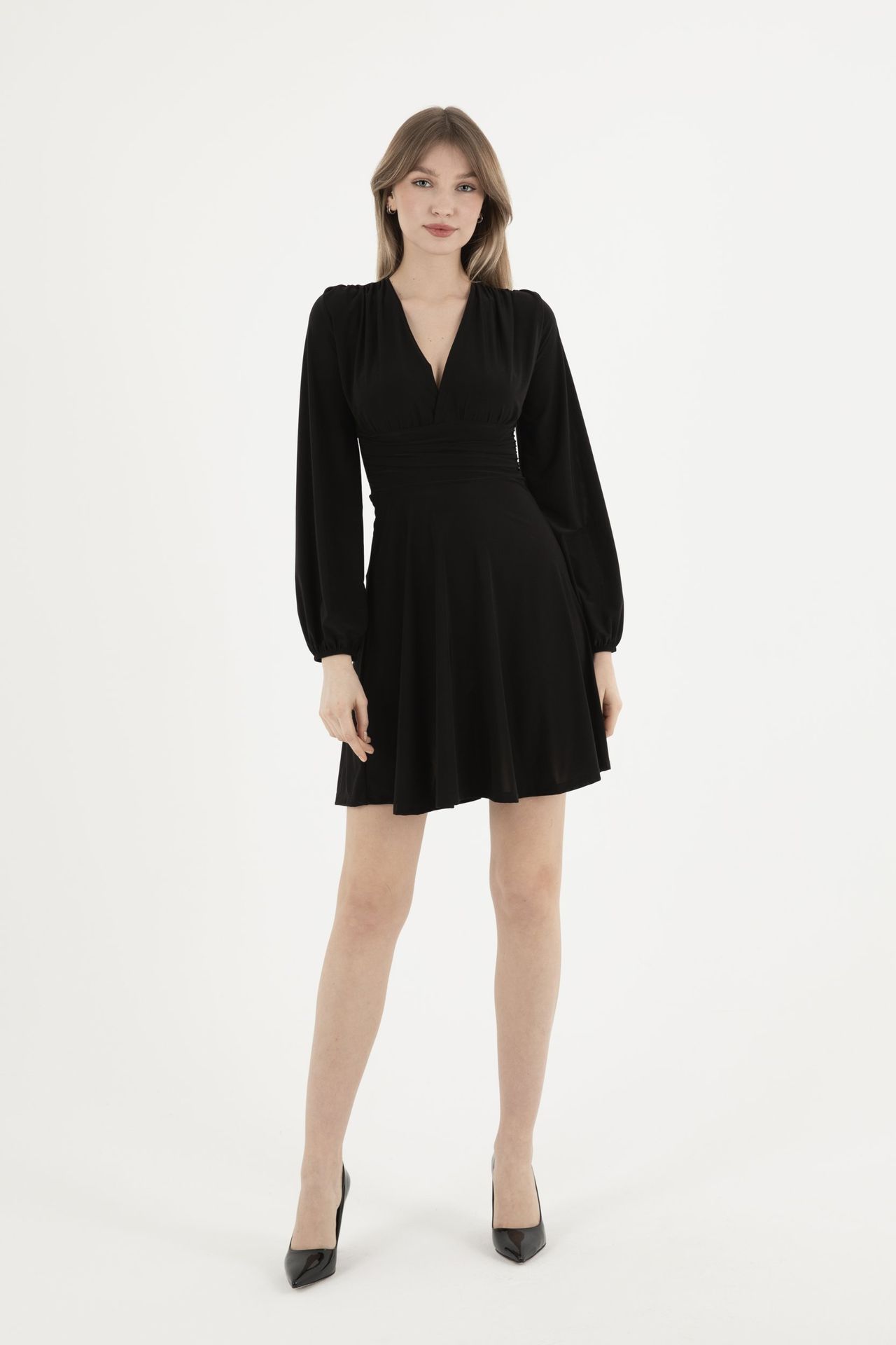 V Neck Long Sleeve Mini Skater Dress