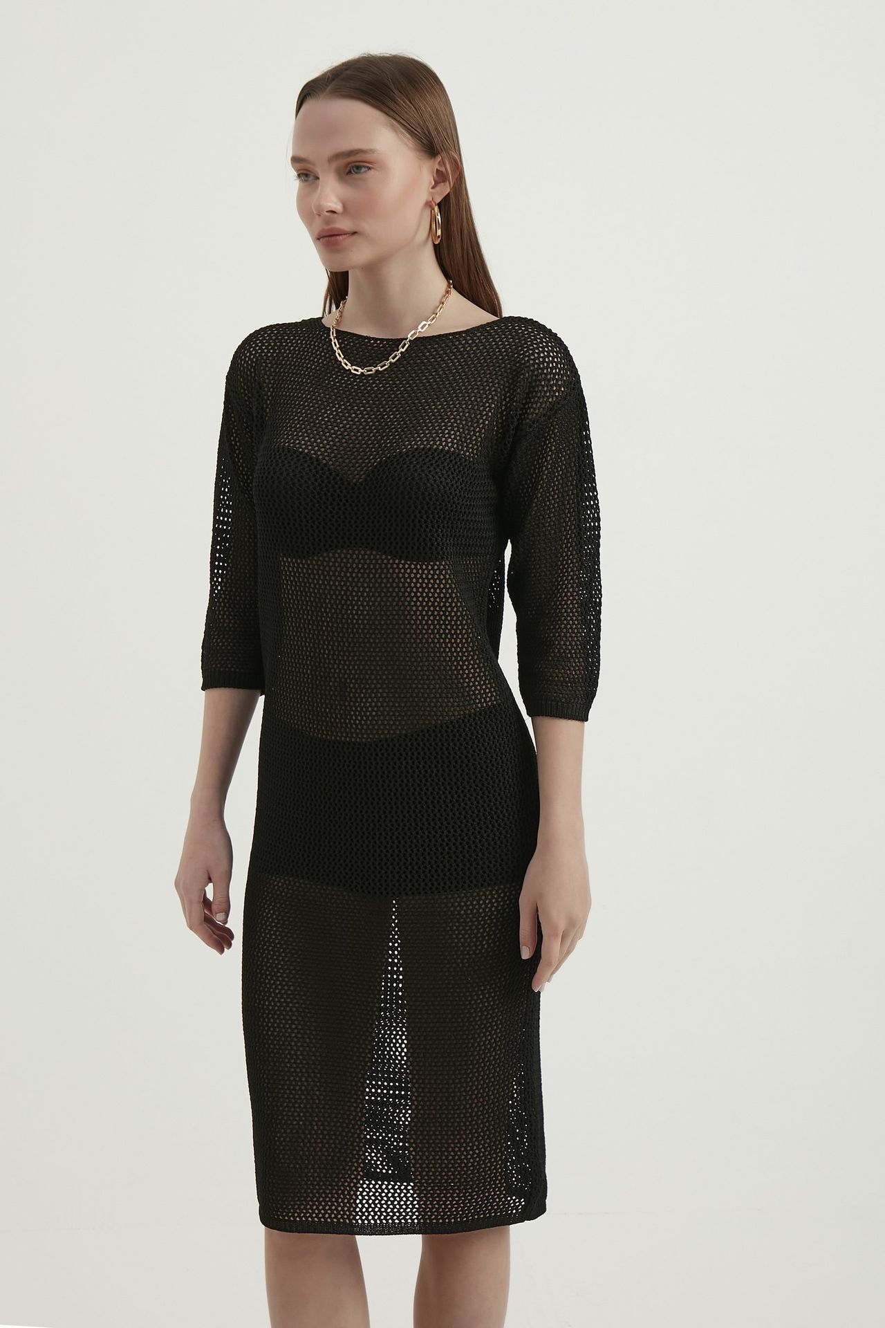 Knitted Mesh Round Neck Midi Dress