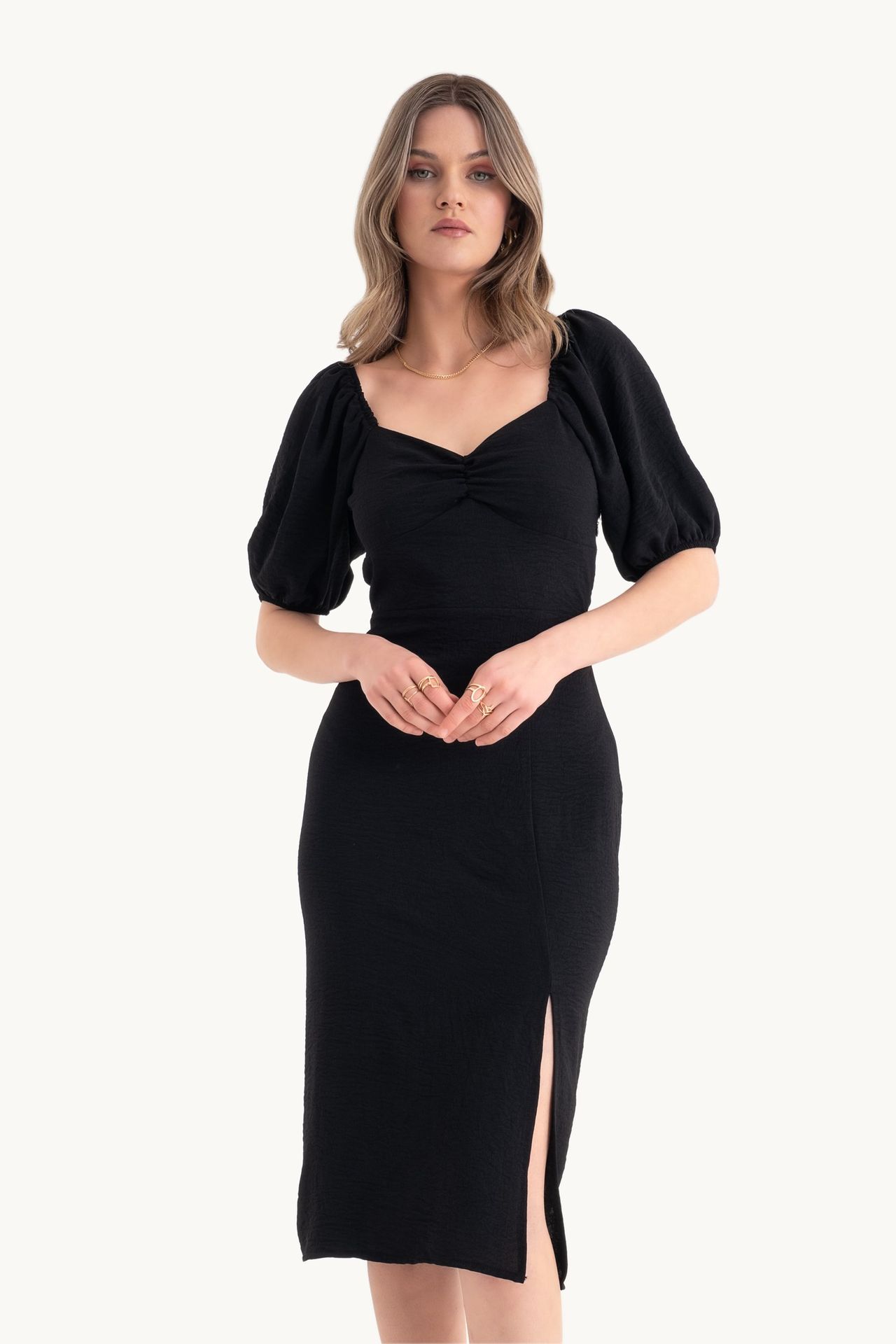 Sweetheart Neck Midi Dress with a Side Slit