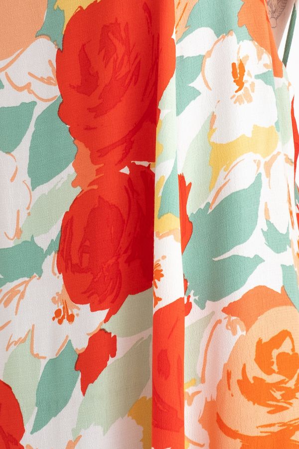 Floral Halter Neck Sleeveless Maxi Dress 6
