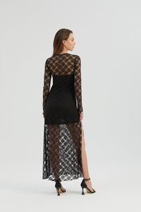 black-image-5