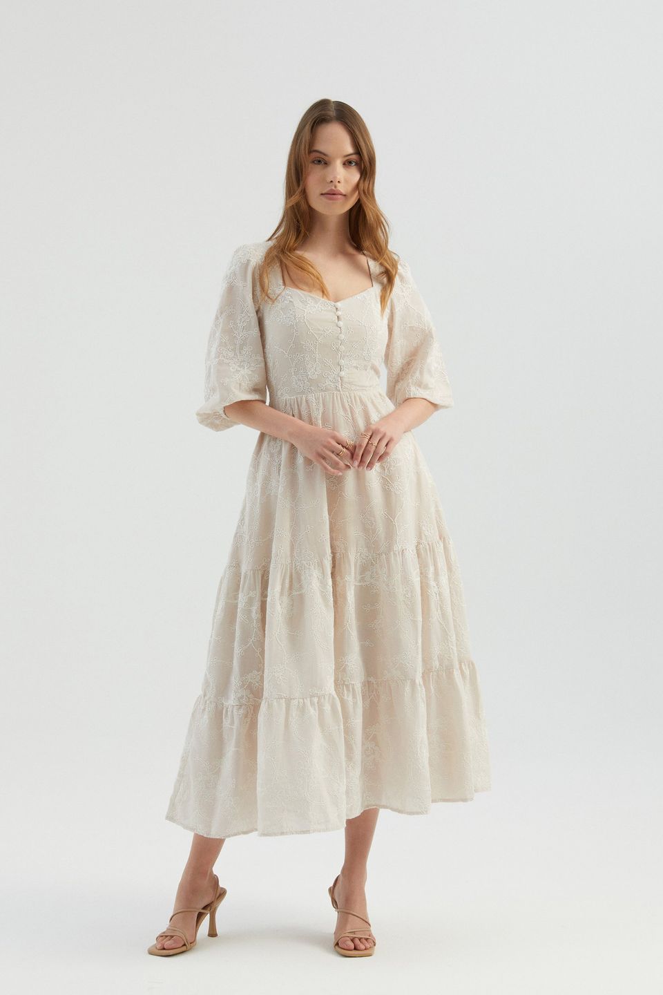 Embroidered Sweetheart Neck Tiered Maxi Dress with a Puff Sleeves