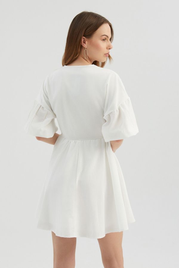 V Neck Puff Sleeves Mini Dress with a Belt Detail 6