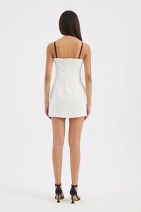white-image-3