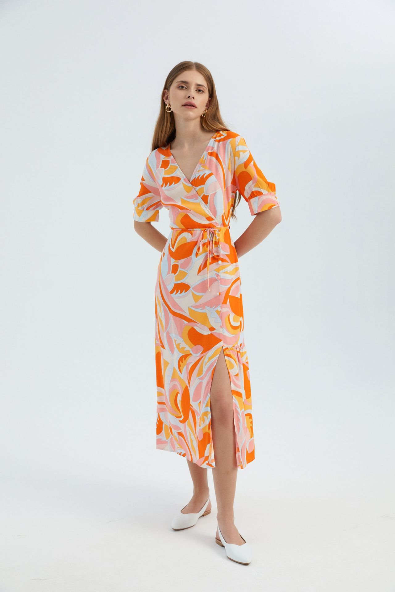 Abstract Surplice Neck Short Sleeve Maxi Dress with a Side Slit