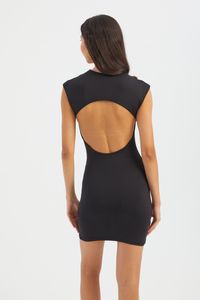 black-image-5