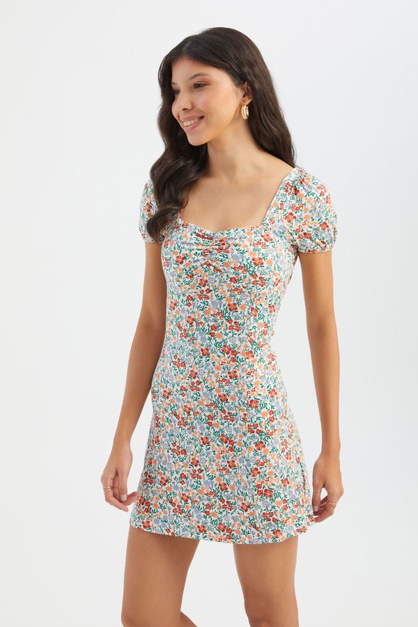 Floral Square Neck Short Sleeve Mini Dress 4