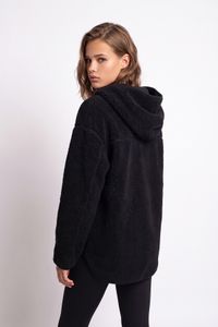 black-image-5