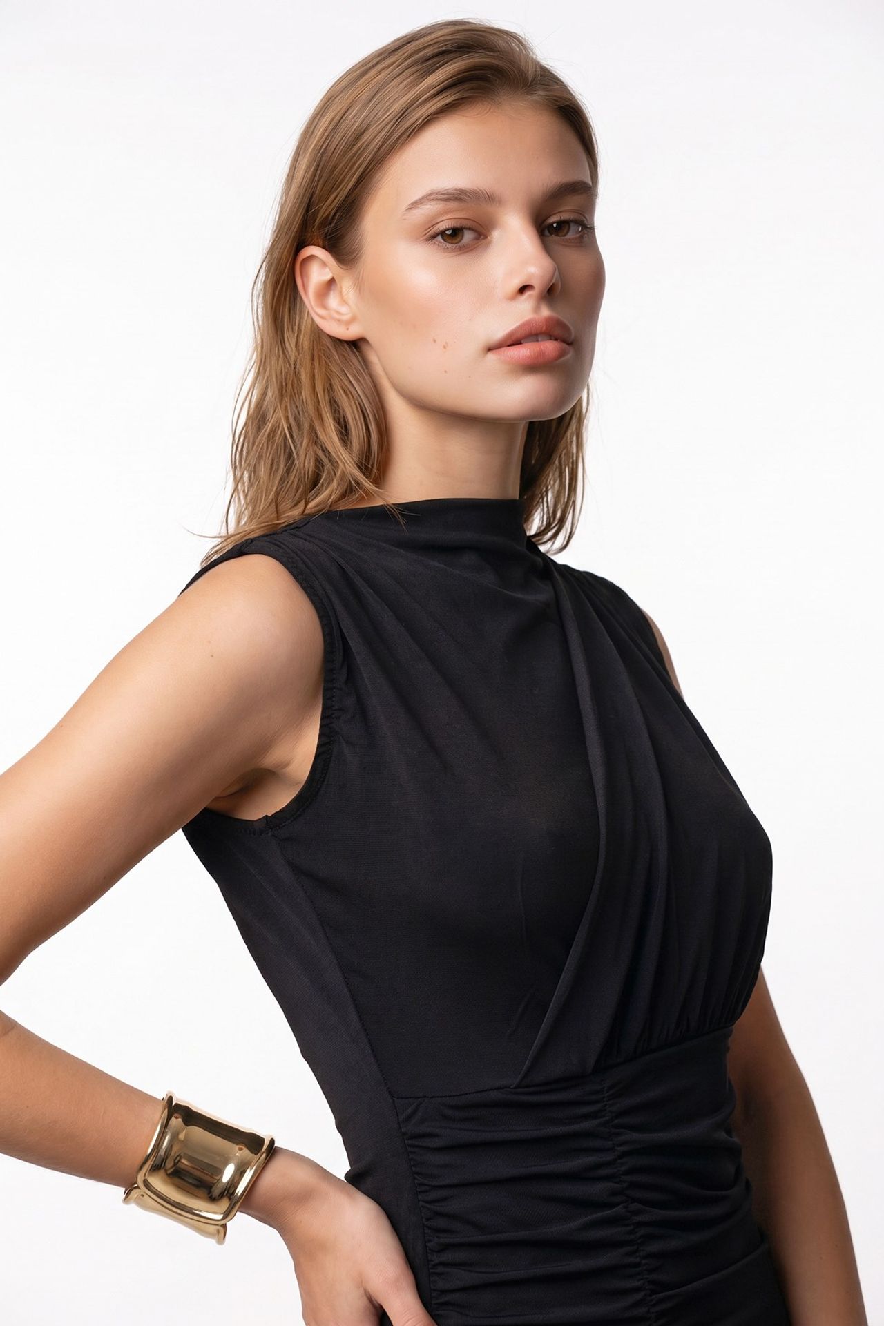 MIXRAY Sleeveless Bodycon Maxi Dress With Cowl Neck 2