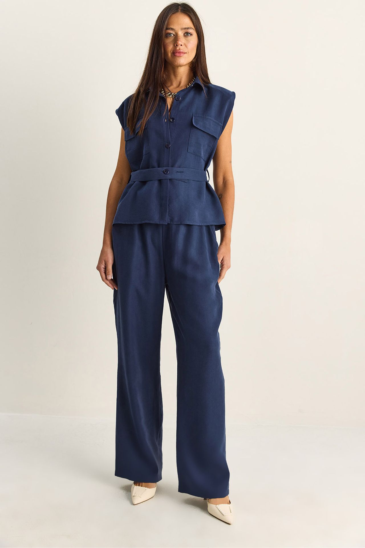 LUCCI Belted Sleeveless Blouse And Wide-Leg Trousers Set 1