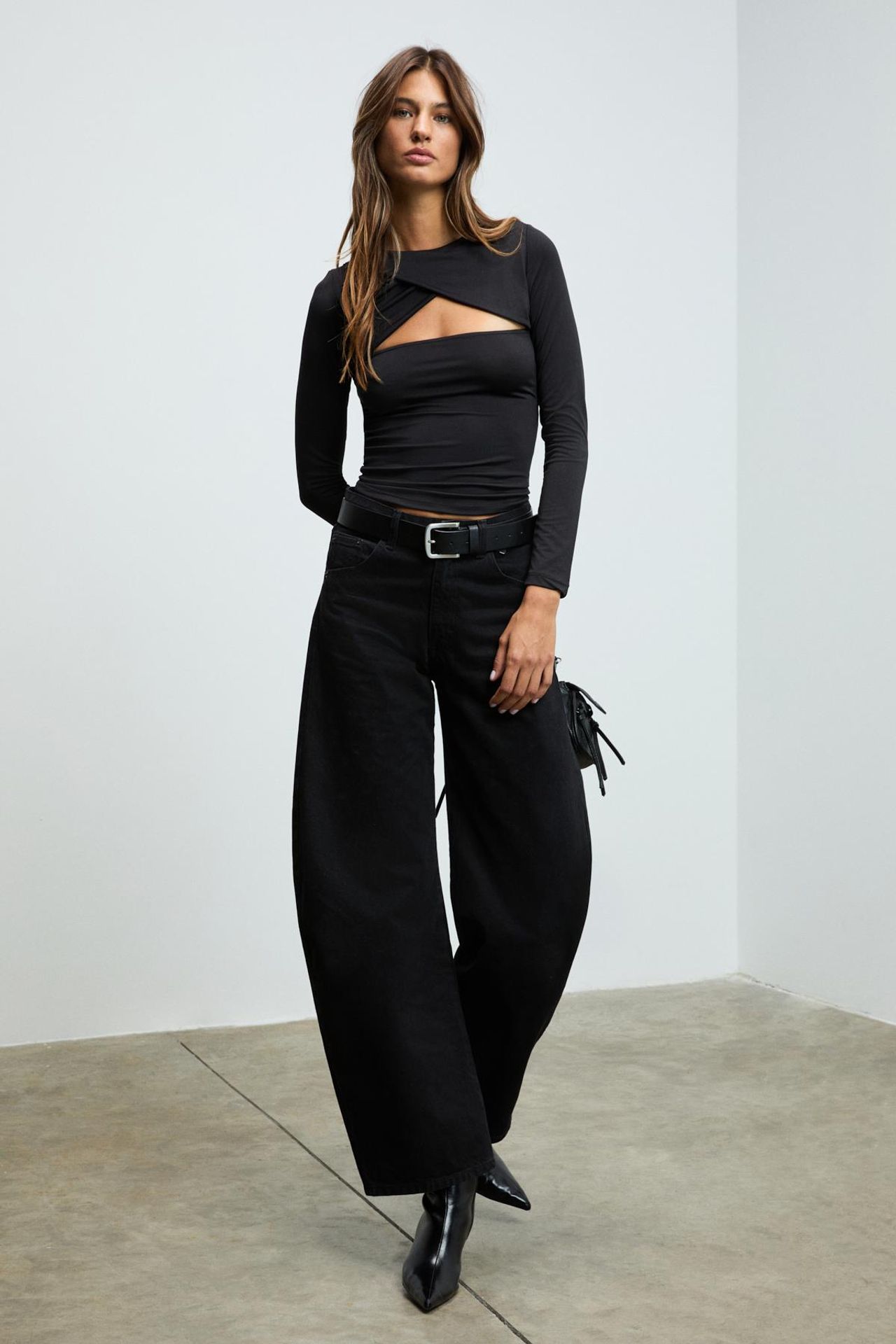 GRIMELANGE Slim Fit Cut Out Blouse 5