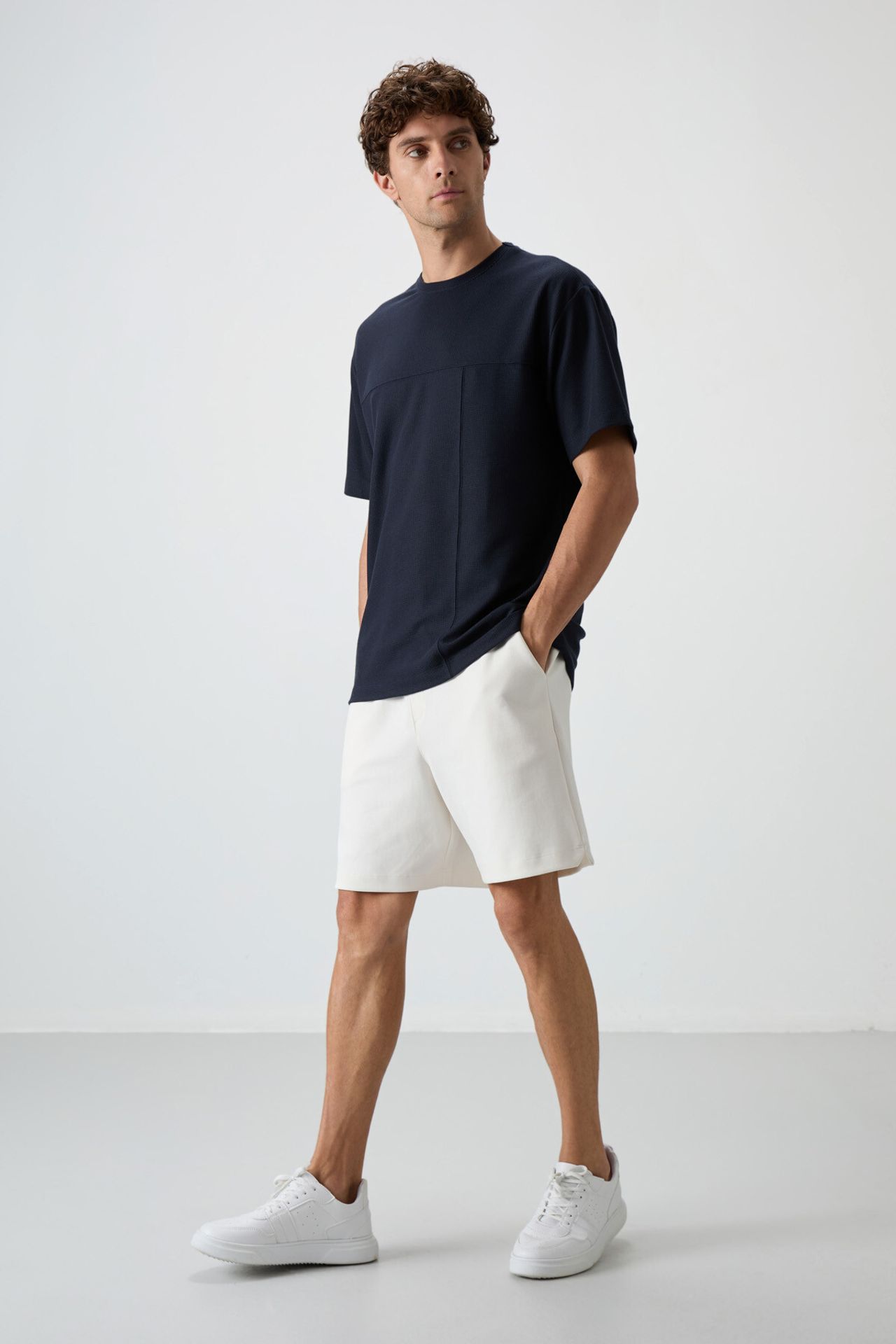 TOMMY Oversized Jersey T-Shirt With Pocket 3