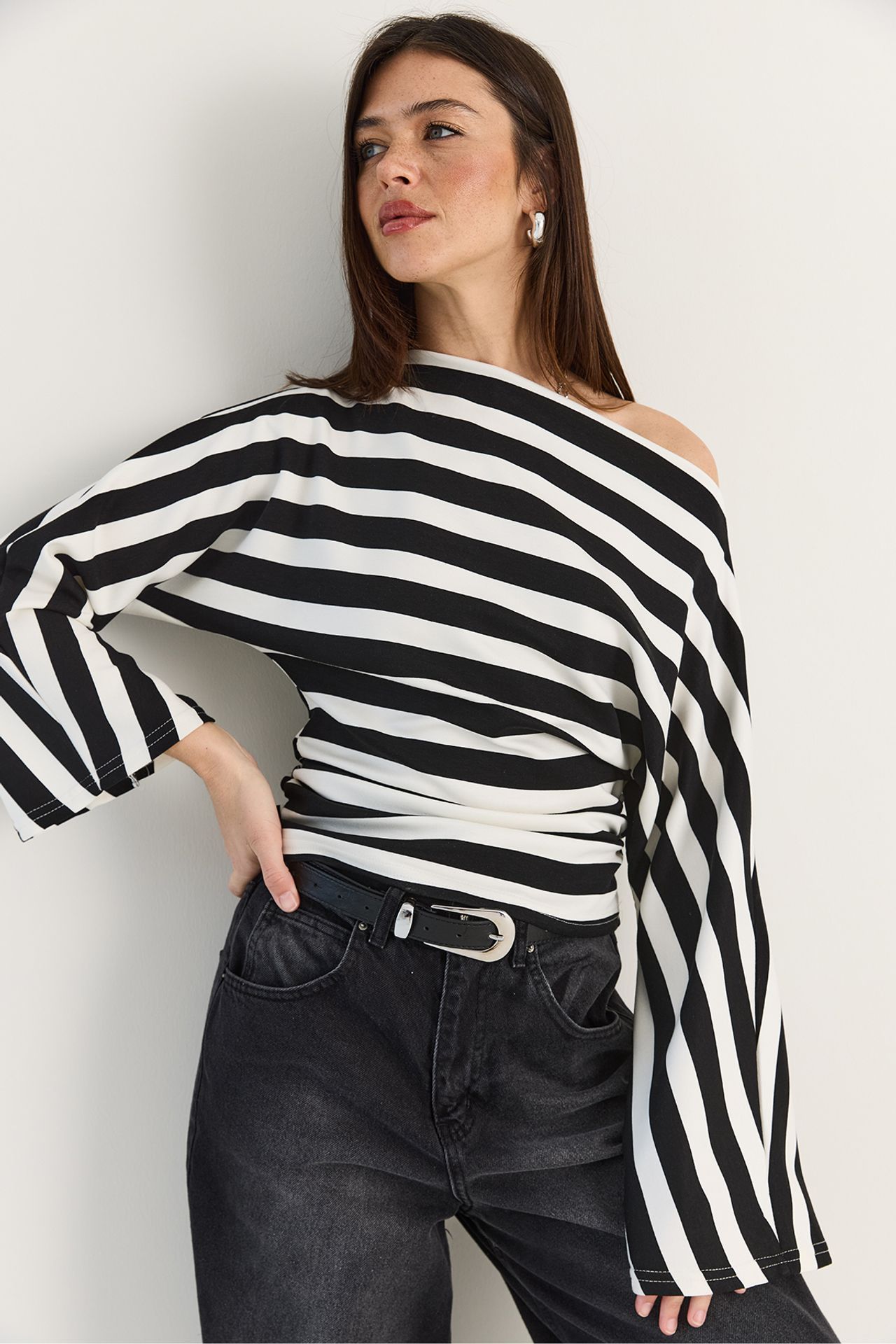 LUCCI Women's Blouse 4