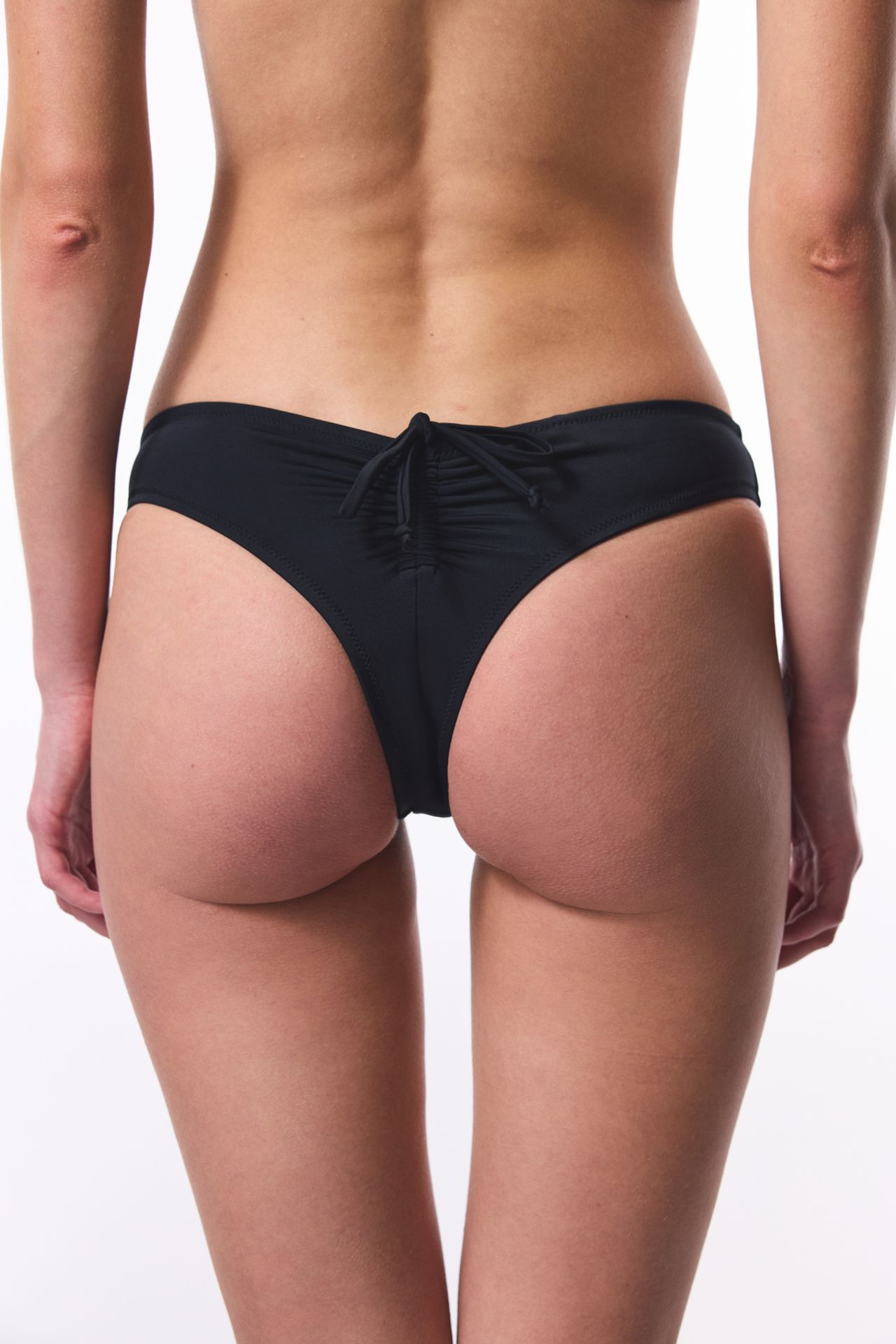 PENTI Low Rise Cheeky Bikini Bottom 2