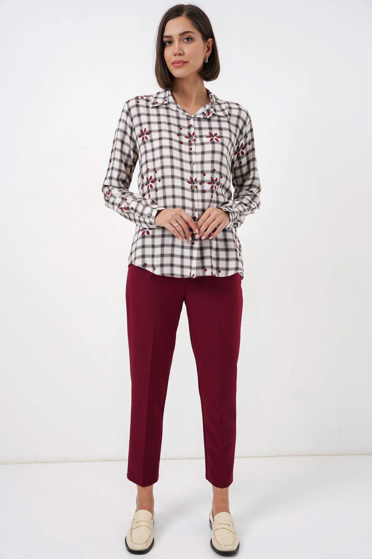 BDART Plaid Button-up Shirt with Shirt Collar 2