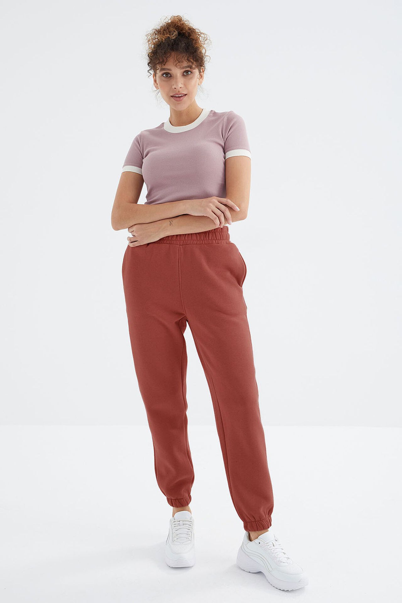 TOMMY Women's High-Waist Fleece Jogger Sweatpants 2