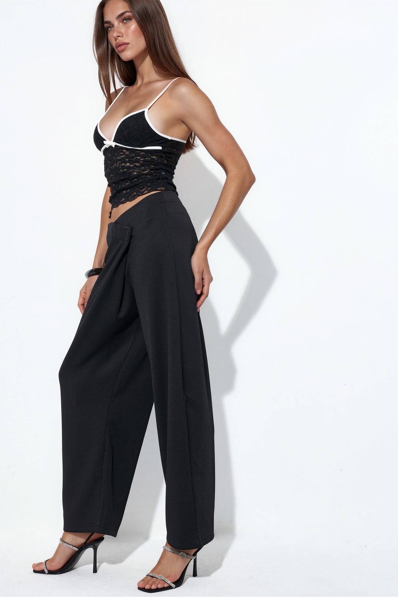 BUSEM Women's High-waist Wide-leg Crepe Trousers 4