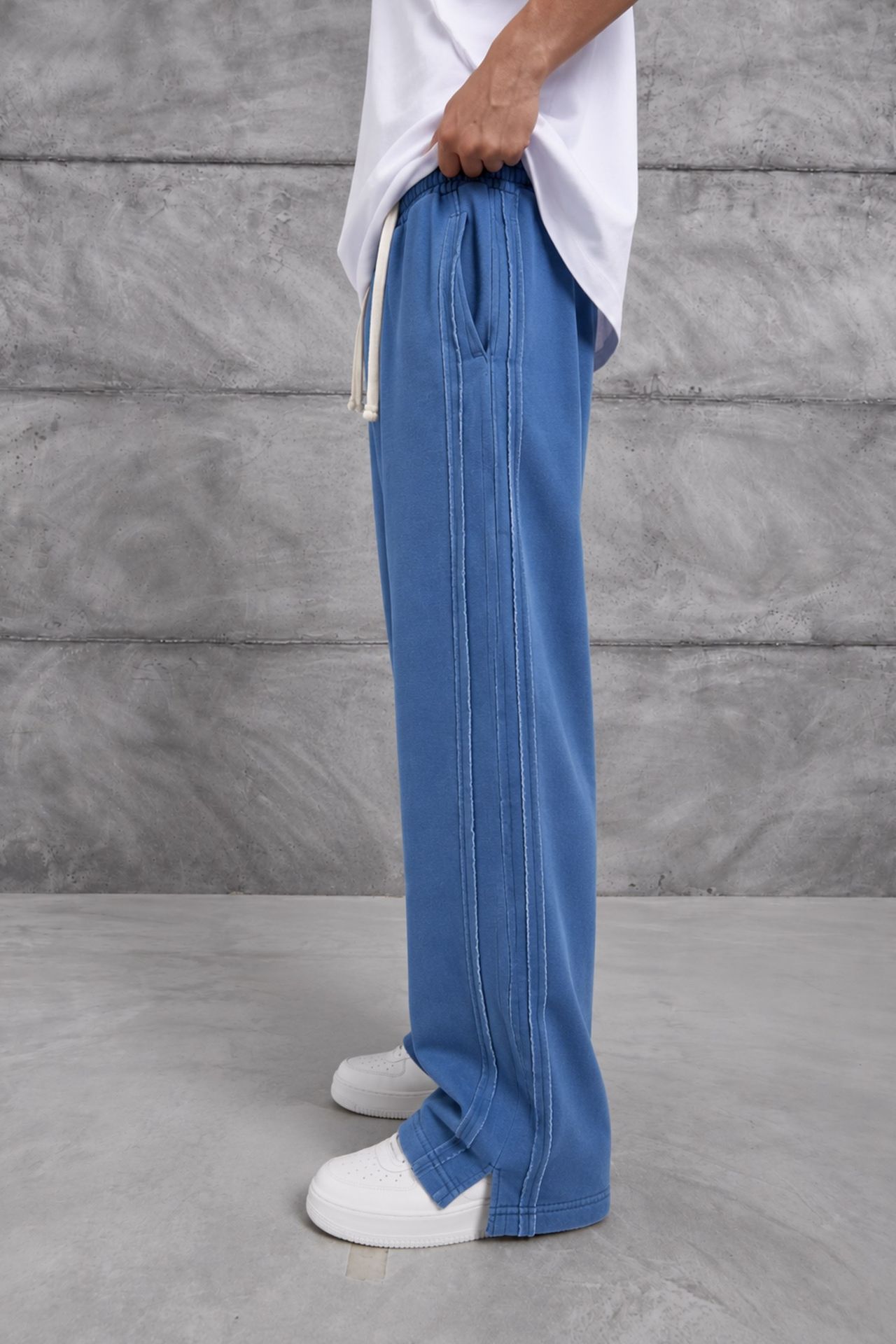 NOMARC Wide-Leg Joggers With Drawstring 3