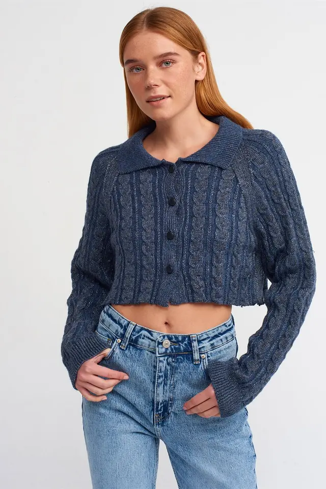 DILVIN Crop Cable-Knit Button Cardigan