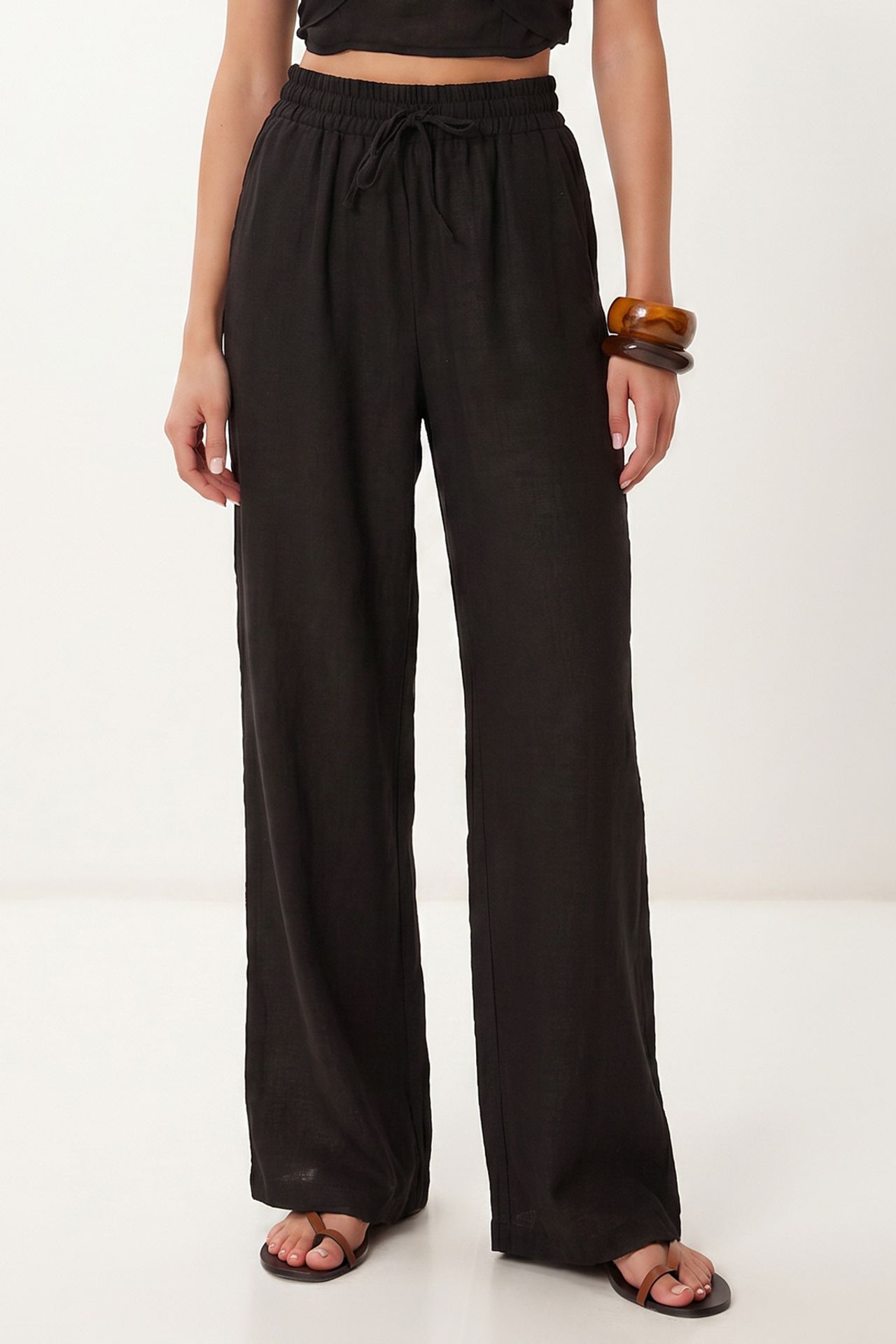 ISTANBUL Halter Blouse And Wide-Leg Trousers Set 5
