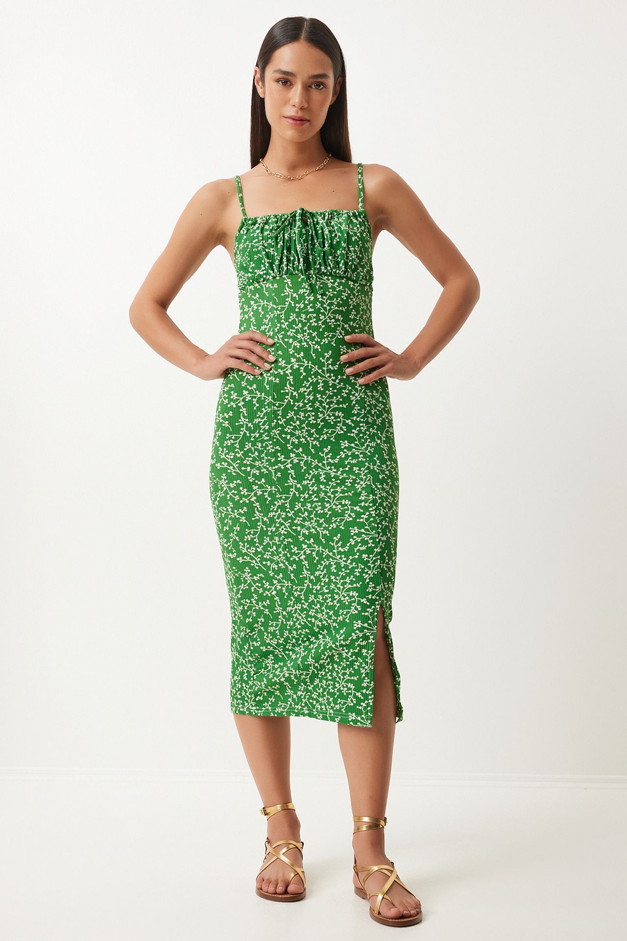 ISTANBUL Floral Ribbed Bodycon Midi Dress with Slit 4