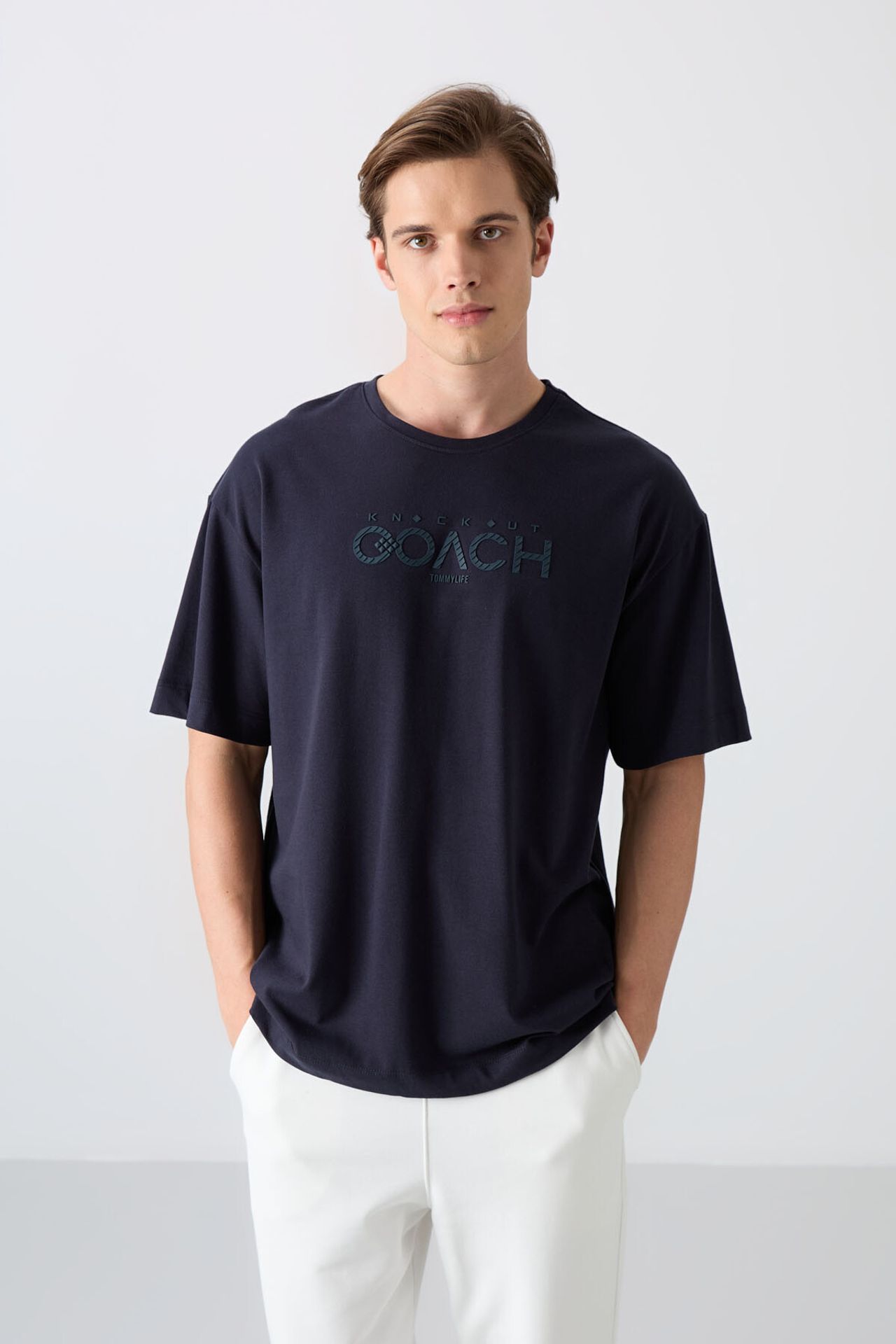 TOMMY Oversized Logo Patch Crew Neck T-Shirt 4