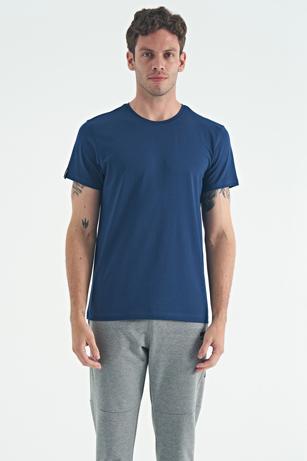 TOMMY Men's Cotton Elastane Crew Neck T-Shirt 1