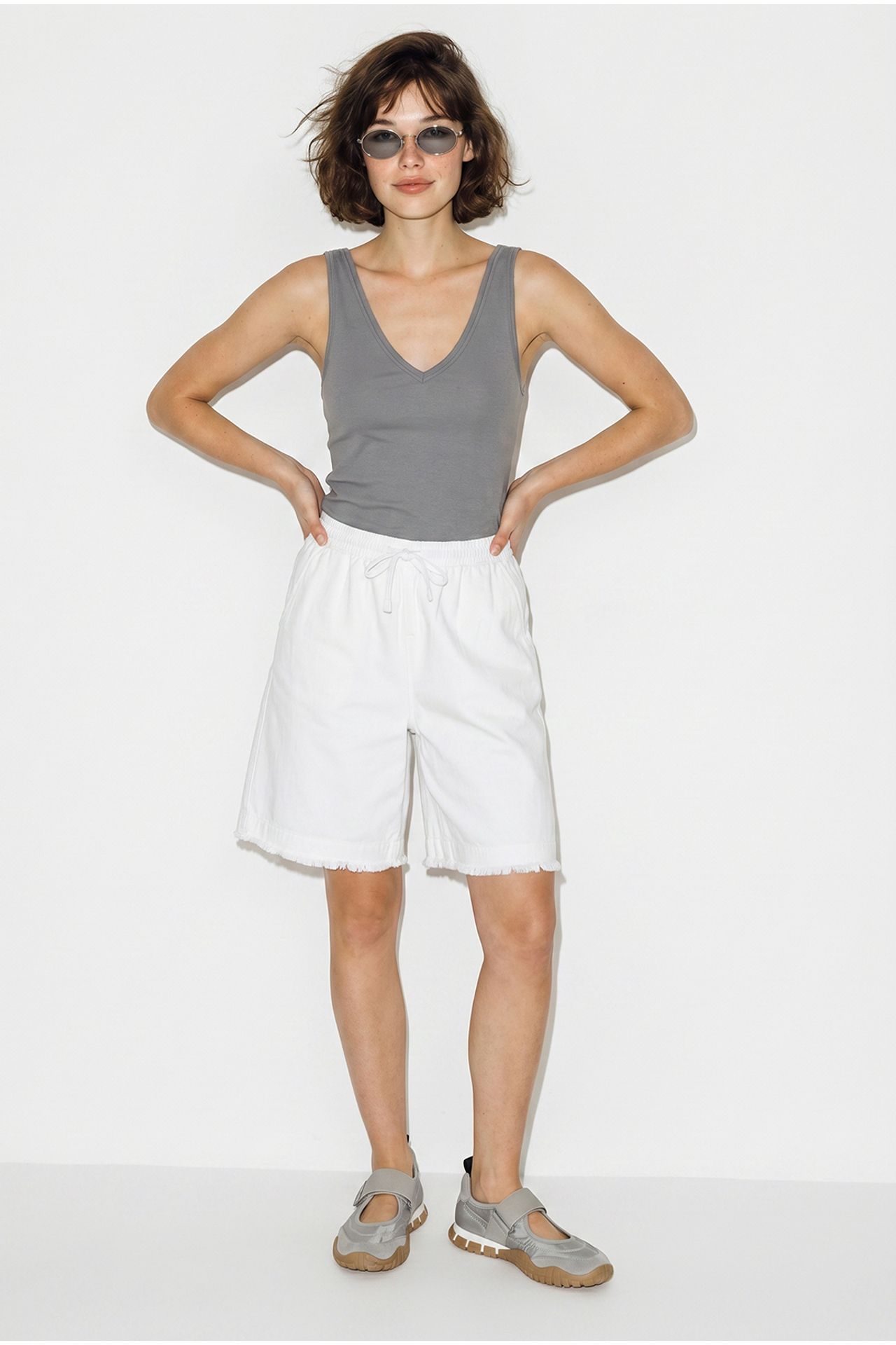 LUCCI High-Waist Wide-Leg Cotton Blend Shorts 4