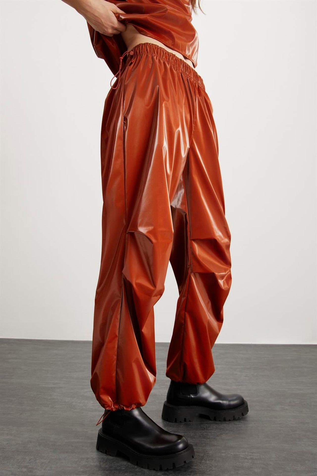 GRIMELANGE Shiny Faux Leather Trousers 1