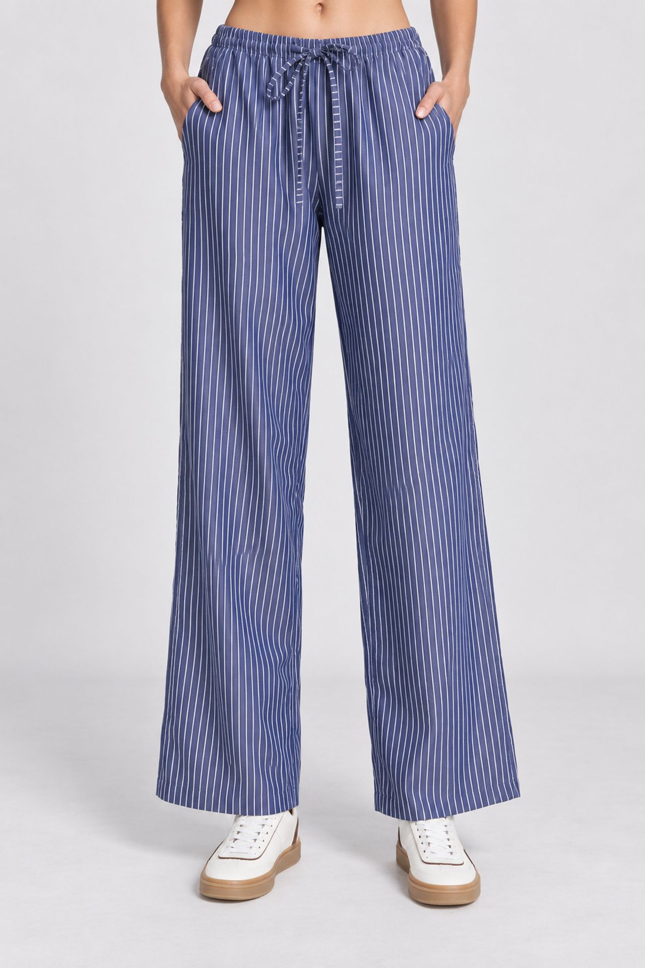ISTANBUL Women's Straight-Leg Pants