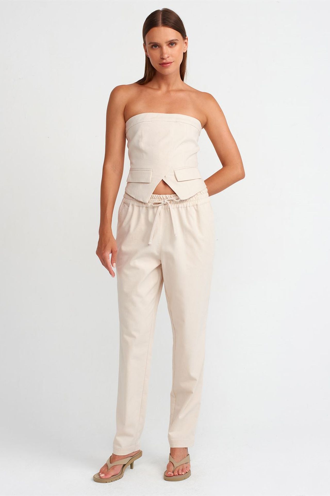 DILVIN Strapless Fitted Crop Top With Zipper 3