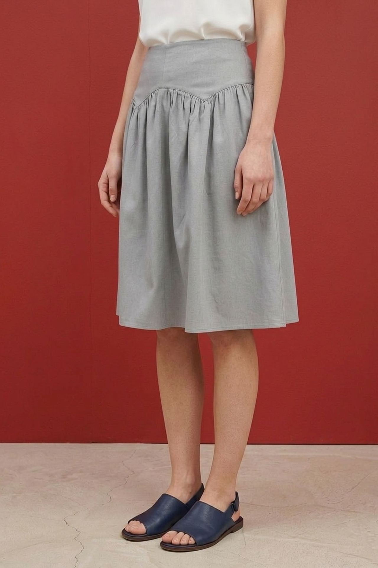 MY FASHION High-Waist Lyocell Crepe Trousers 3