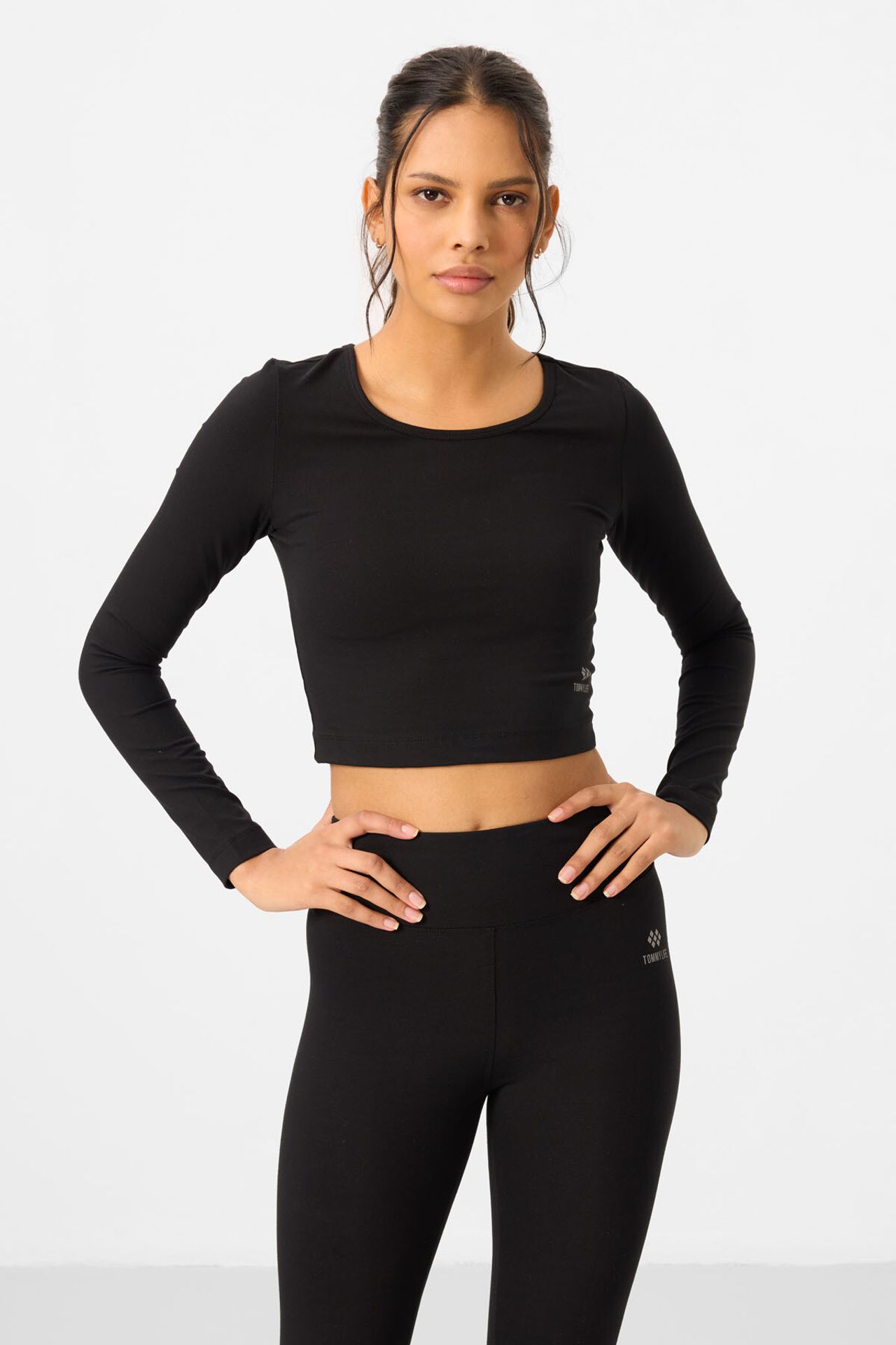 TOMMY Cotton Elastane Crop T-Shirt And Leggings Set 6