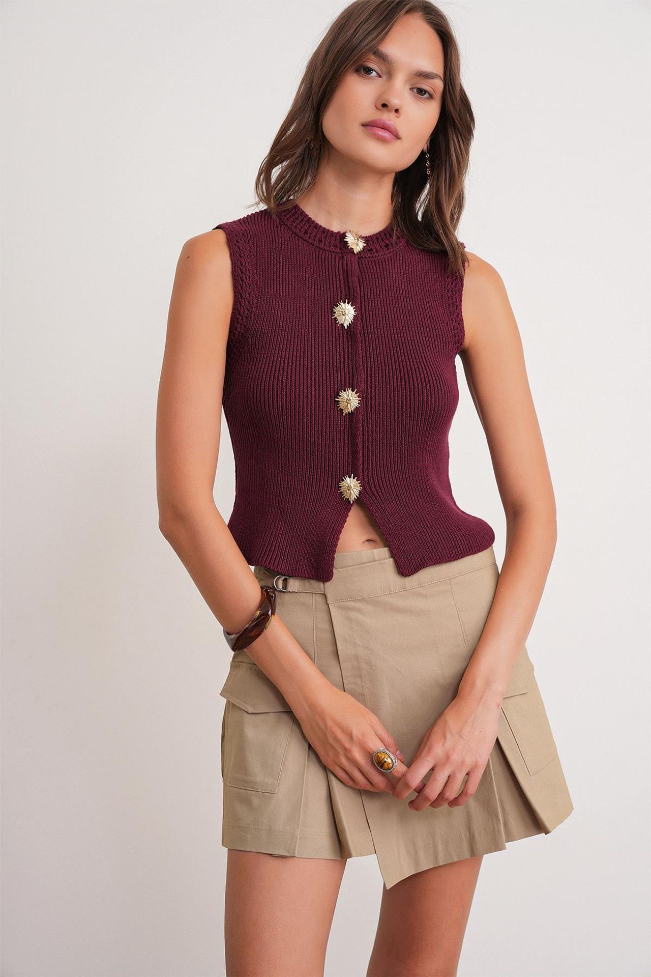 Mixray Textured Knit Crop Top with Button Details 4