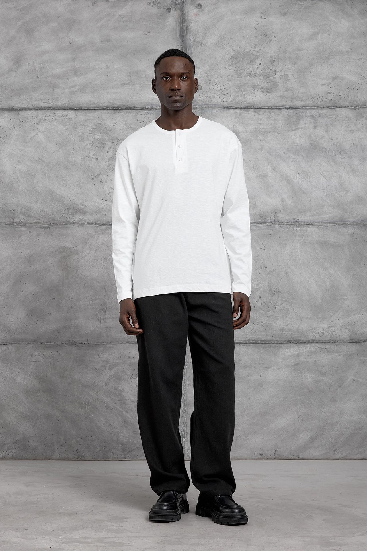 NOMARC Geniş Kesim Düğmeli Bisiklet Yaka Sweatshirt 3