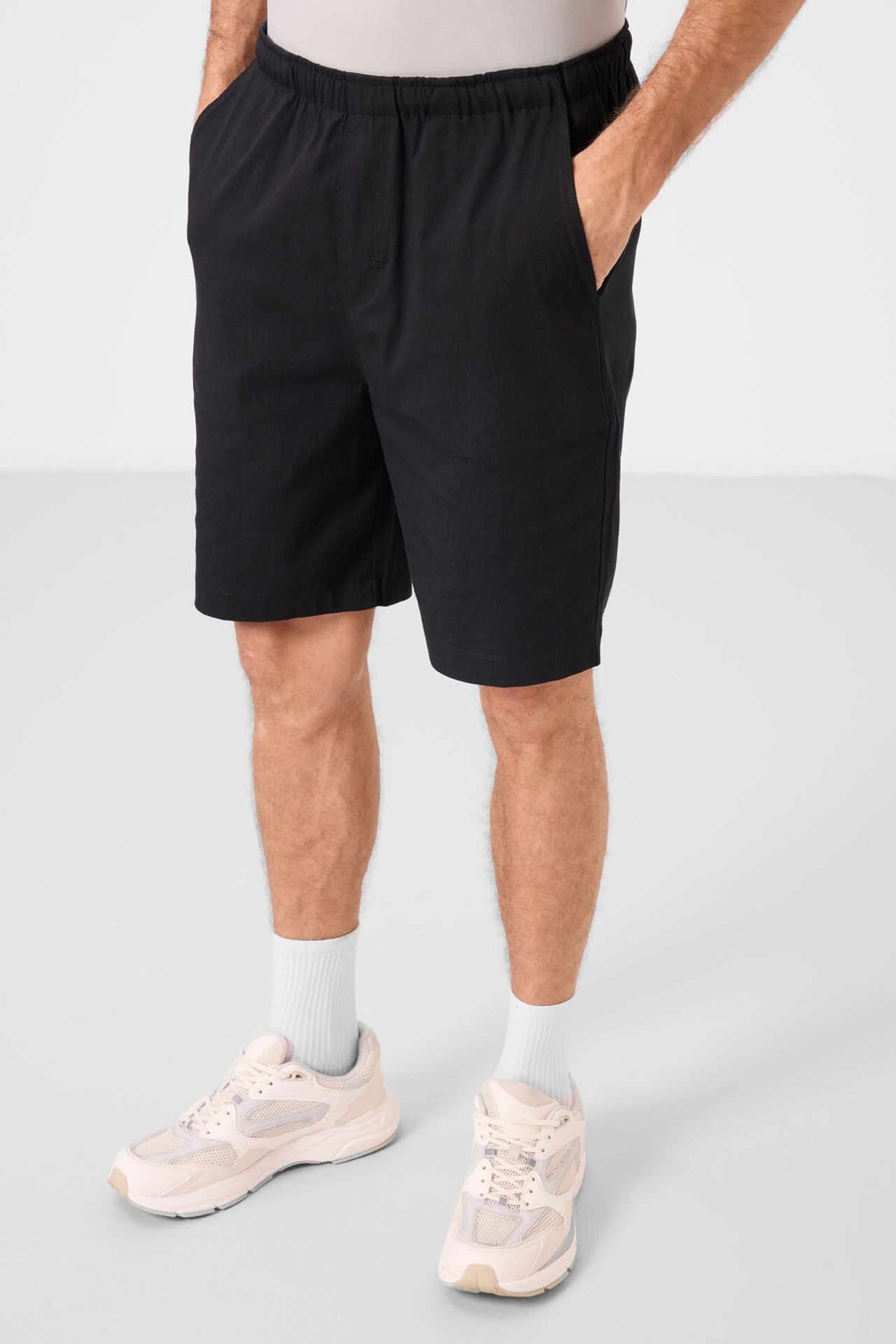 TOMMY Men's Chino Shorts 2