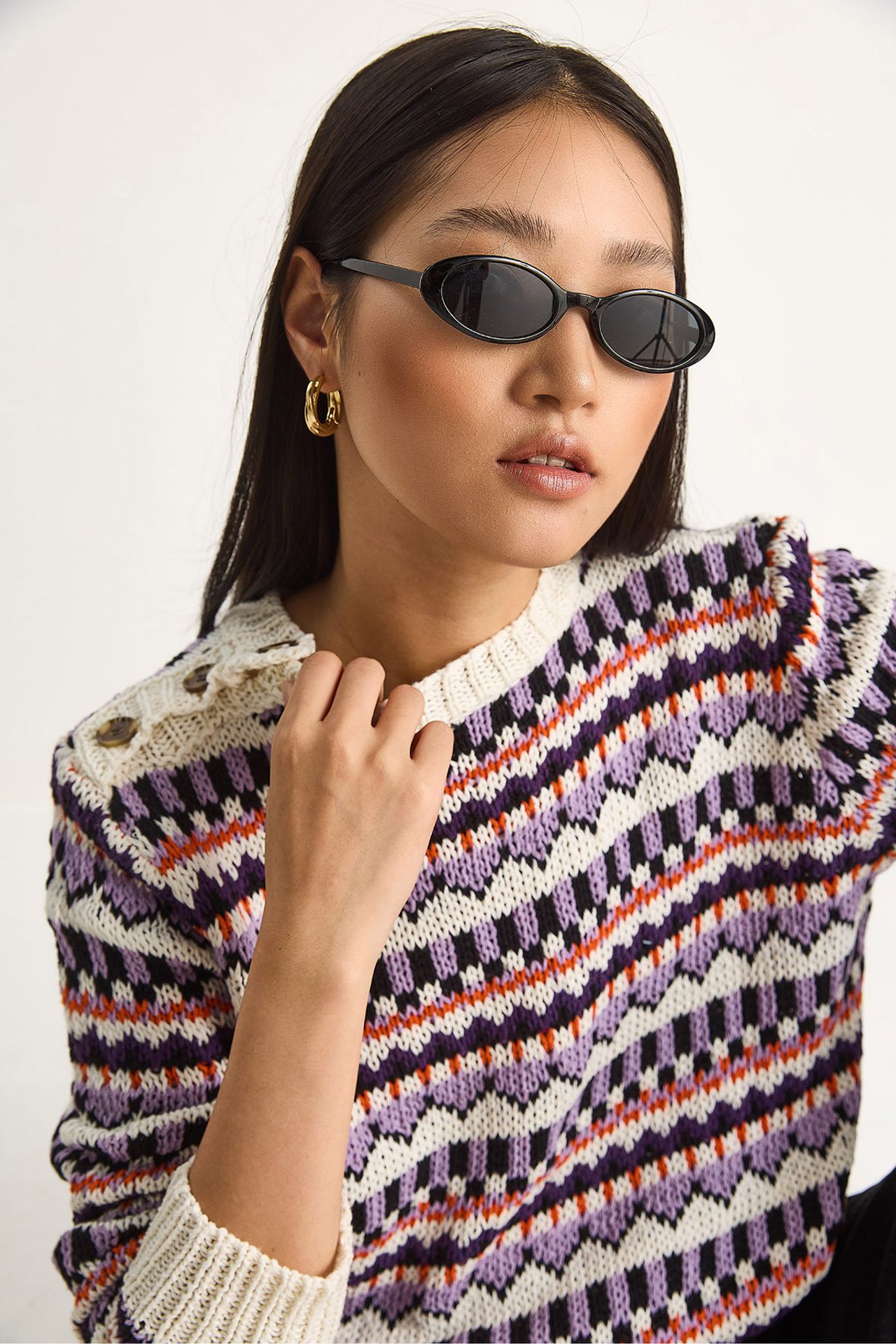 LUCCI Ethnic Patterned Knit Sweater 4