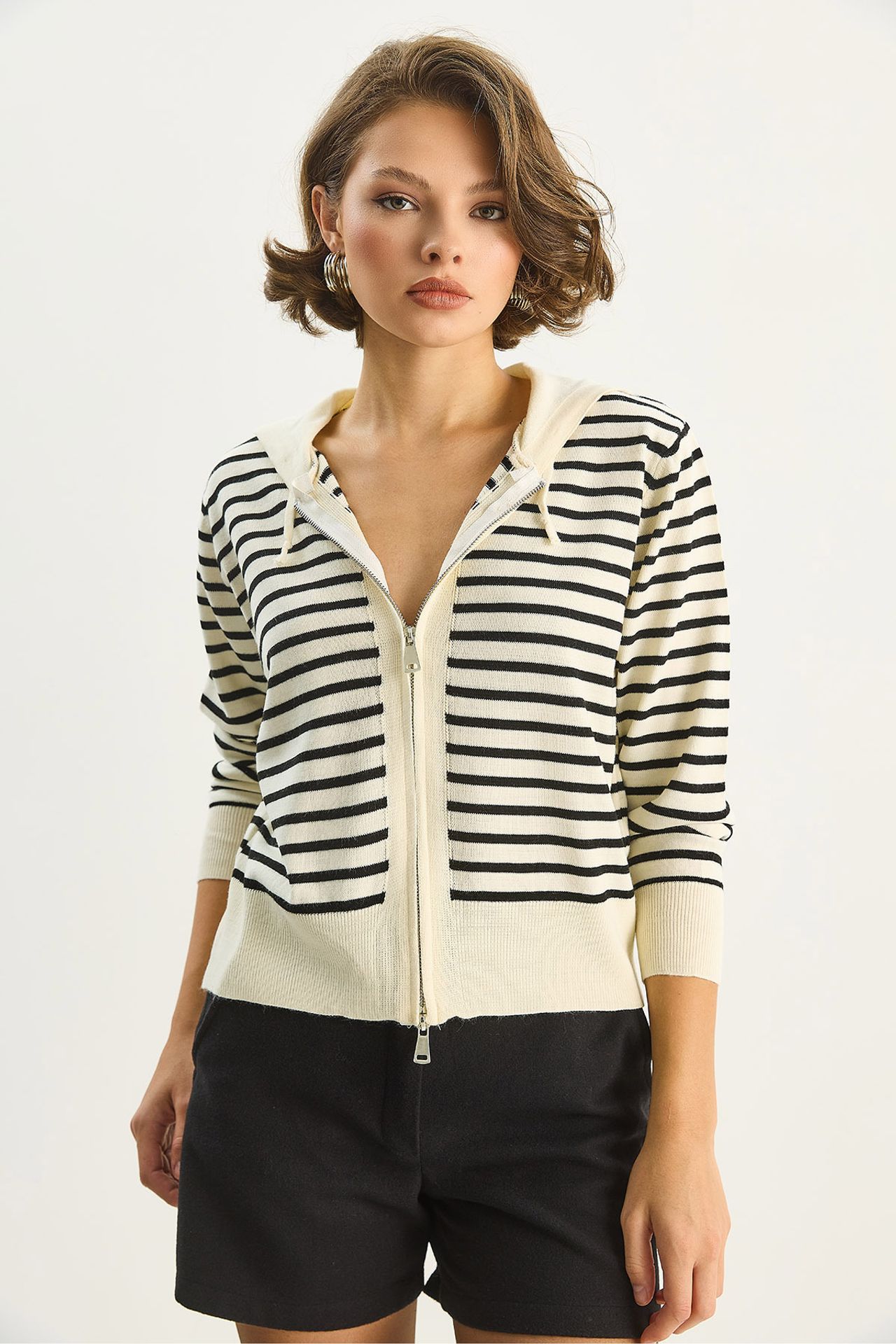 LUCCI Striped Hooded Zipper Cardigan 4