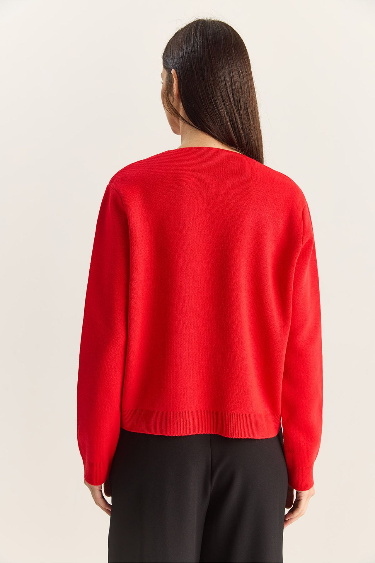 LUCCI Button Detailed Knit V-Neck Cardigan 6