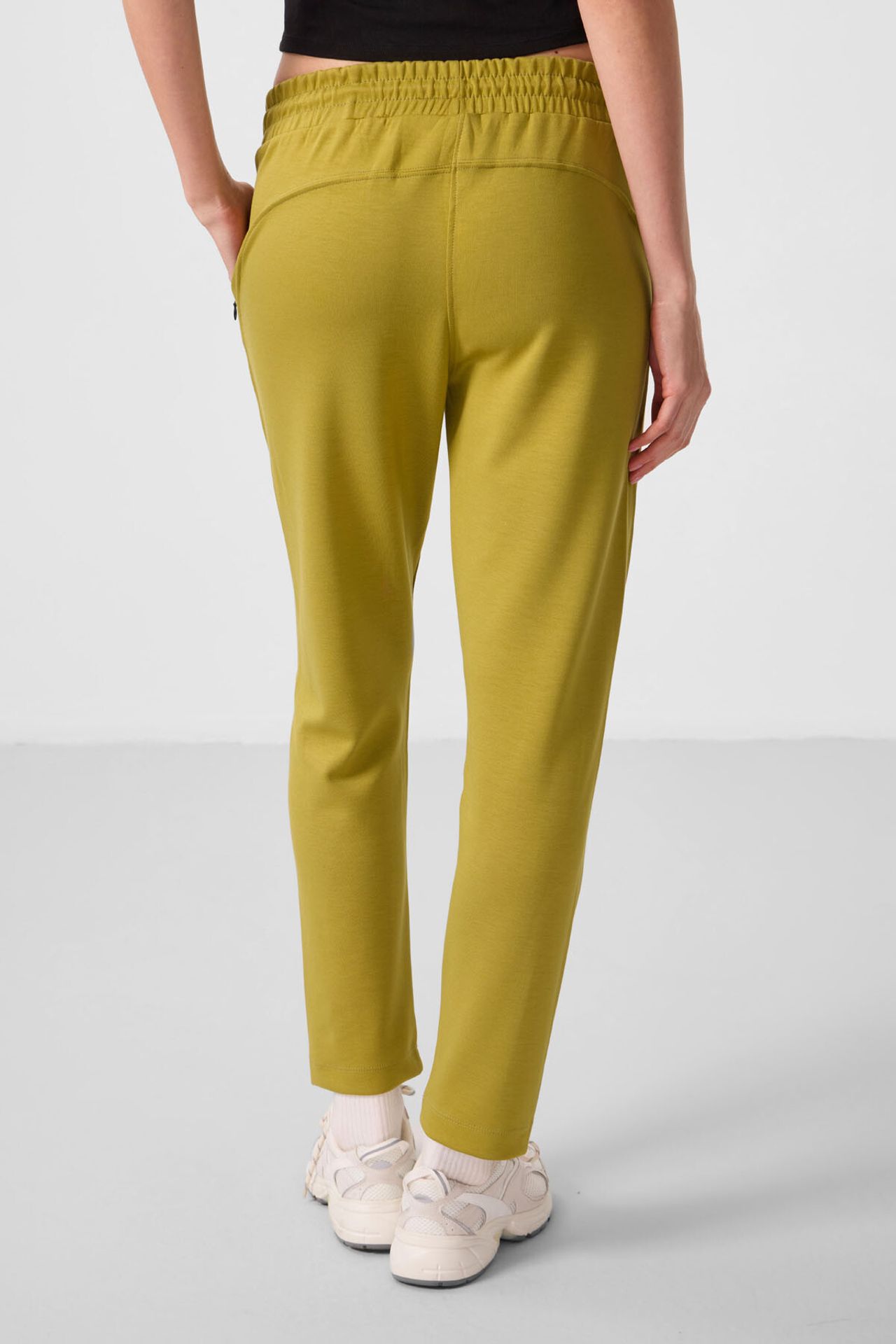 TOMMY Women’s Jogger Pants with Zipper 5