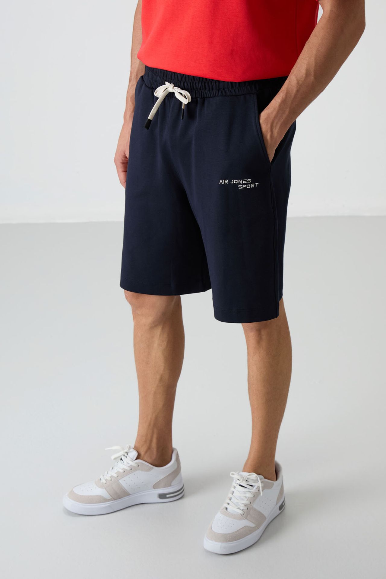 TOMMY Oversized Short-Sleeve T-Shirt And Shorts Set 4